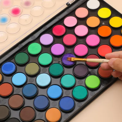 Set of 48 washable colors, perfect for summer days.